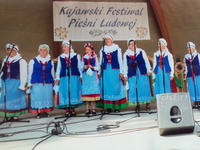 Nadgoplański Zespół Folklorystyczny w trakcie Kujawskiego Festiwalu Pieśni Ludowej